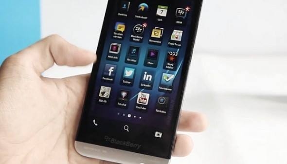 Nuovo Blackberry Z30, caratteristiche e prezzo