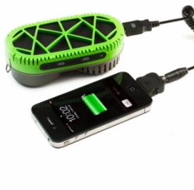 Breve descrizione dell&rsquo;innovativo caricatore ad acqua della myFC per iPhone.