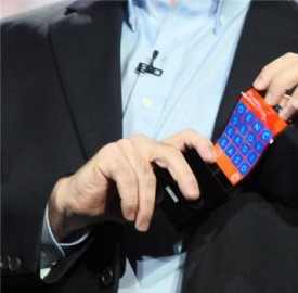 Smartphone della Samsung, sar&agrave; flessibile