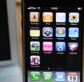 klyp &egrave; un semplice accessorio per iphone, per foto e video impeccabili