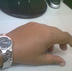 Samsung galaxy gear con lettore multimediale e la posta elettronica.