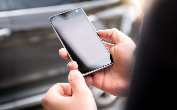 Cambiare operatore telefonico mobile: procedura e costi Cambio operatore telefonico mobile tempi